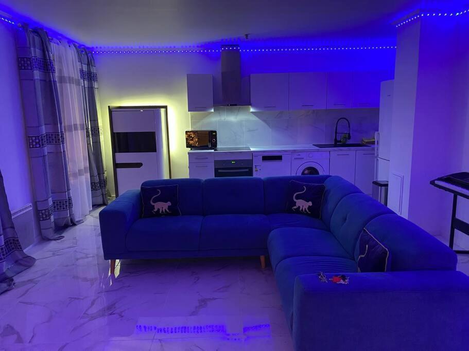 Appartement Luxueux 70M2, 2 Chambres อาร์ฌ็องเตย ภายนอก รูปภาพ